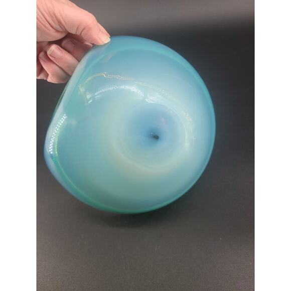 Art Glass Green White Freeform Dish Bowl - Picture 4 of 5